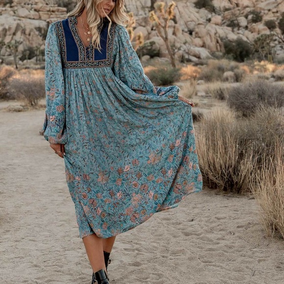 Billabong x Elle Ferguson ‘Elle’ Maxi Dress - Picture 3 of 8